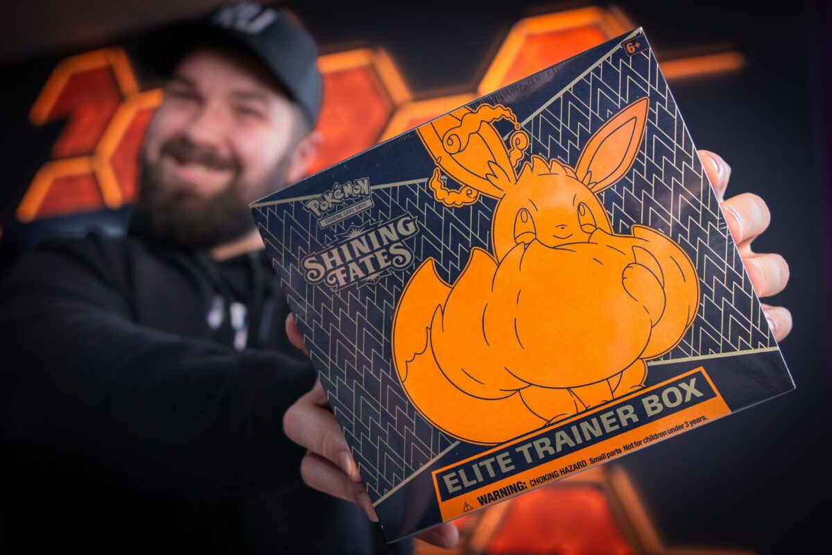 POKÉMON SHINING FATES ETB!