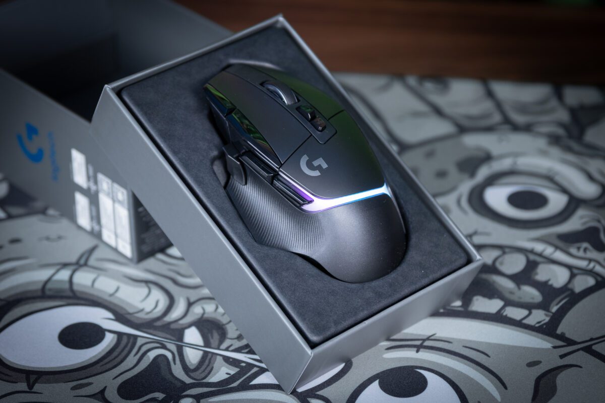 LOGITECH G502 X PLUS LIGHTSPEED WIRELESS MOUSE! - Image 4