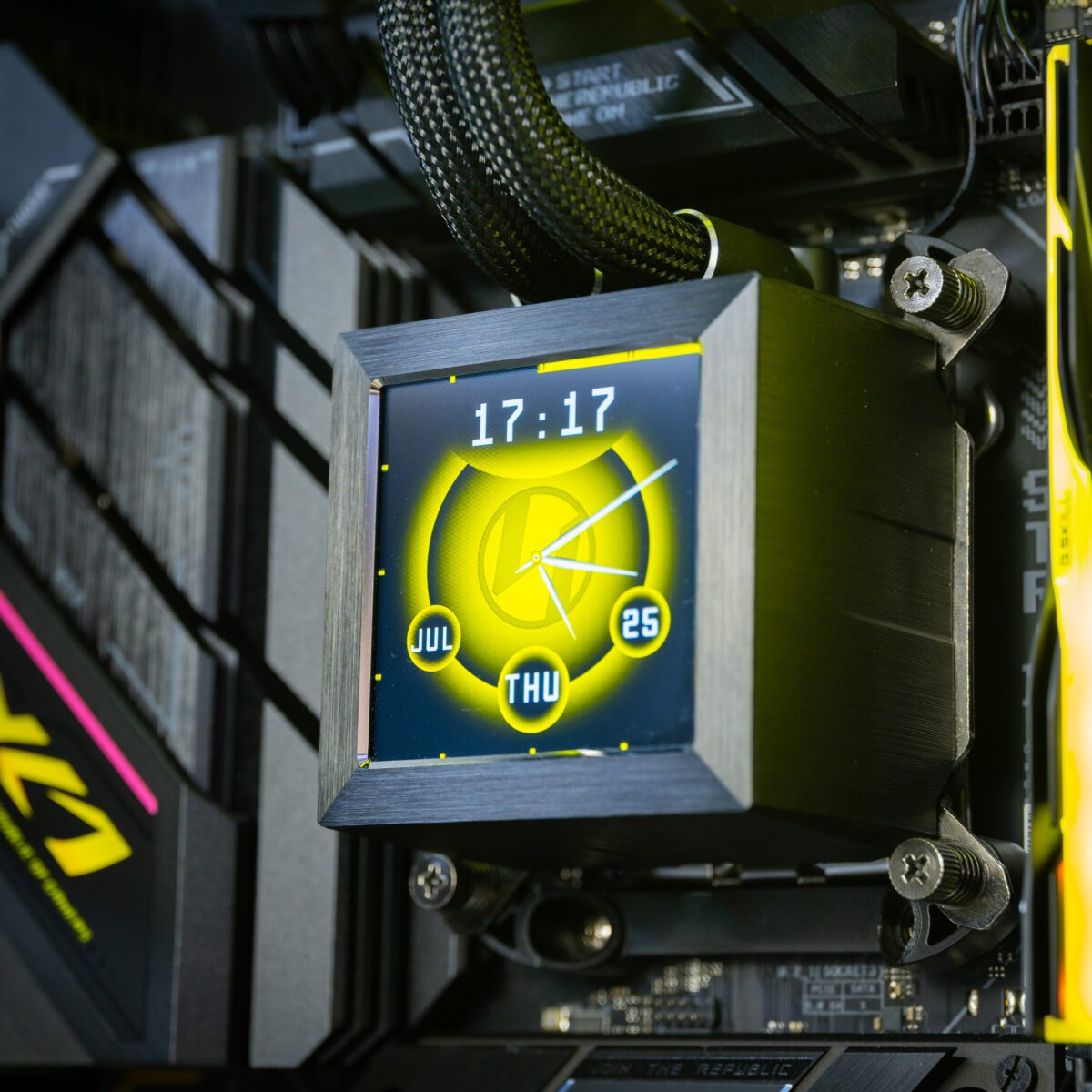 LIAN LI LAMBO 5080 PC SETUP!! - Image 8