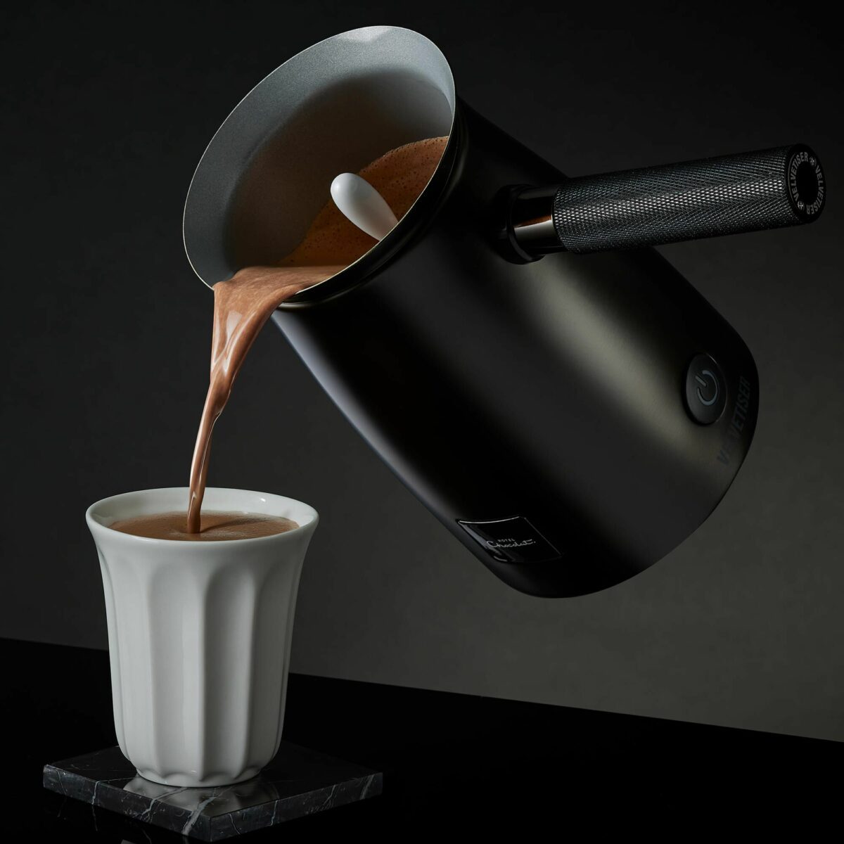 HOTEL CHOCOLAT - THE VELVETISER - Image 3