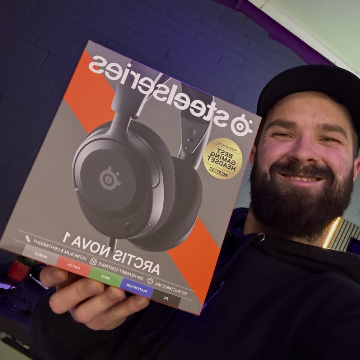 STEELSERIES ARCTIS NOVA 1 HEADSET!
