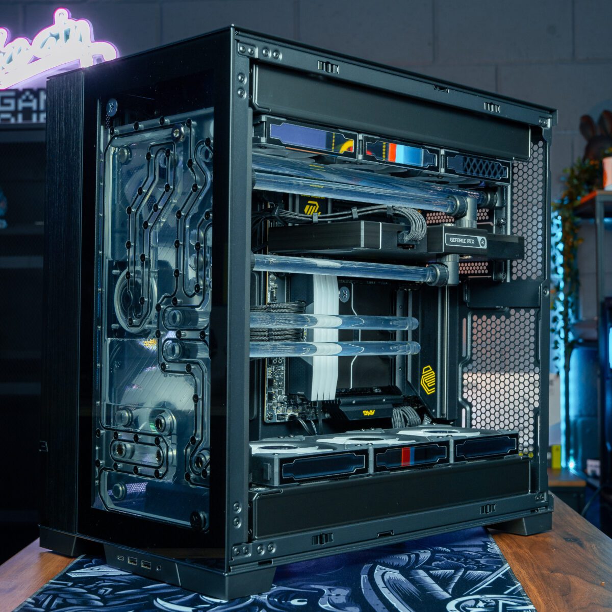 LOW ODDS WATERCOOLED PC! - Image 2