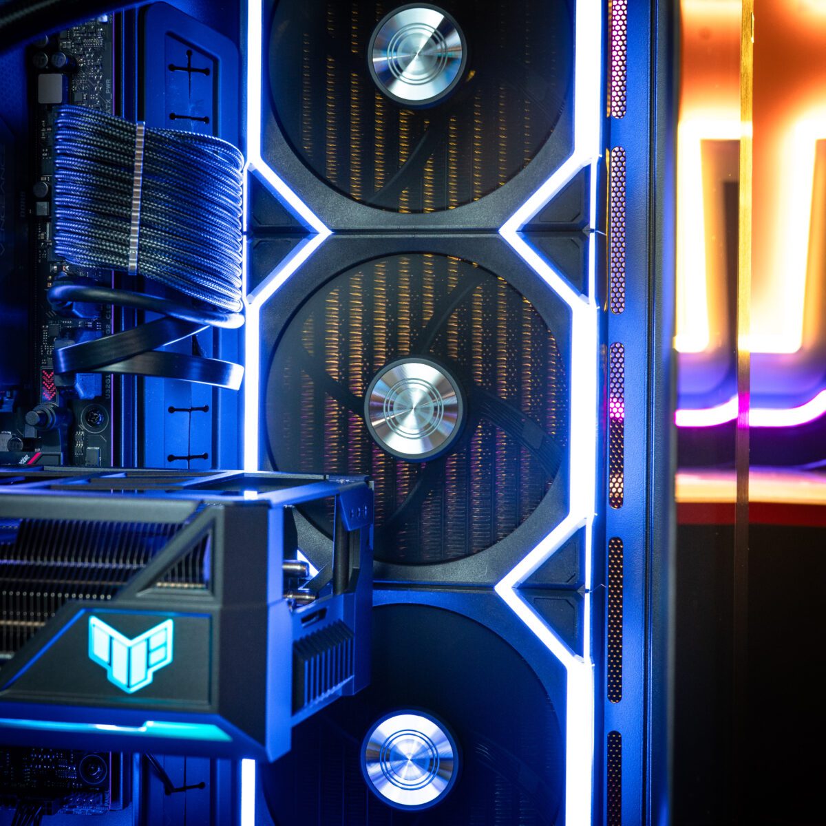 LIAN LI 4080 SUPER PC - EVERYONES A WINNER! - Image 8