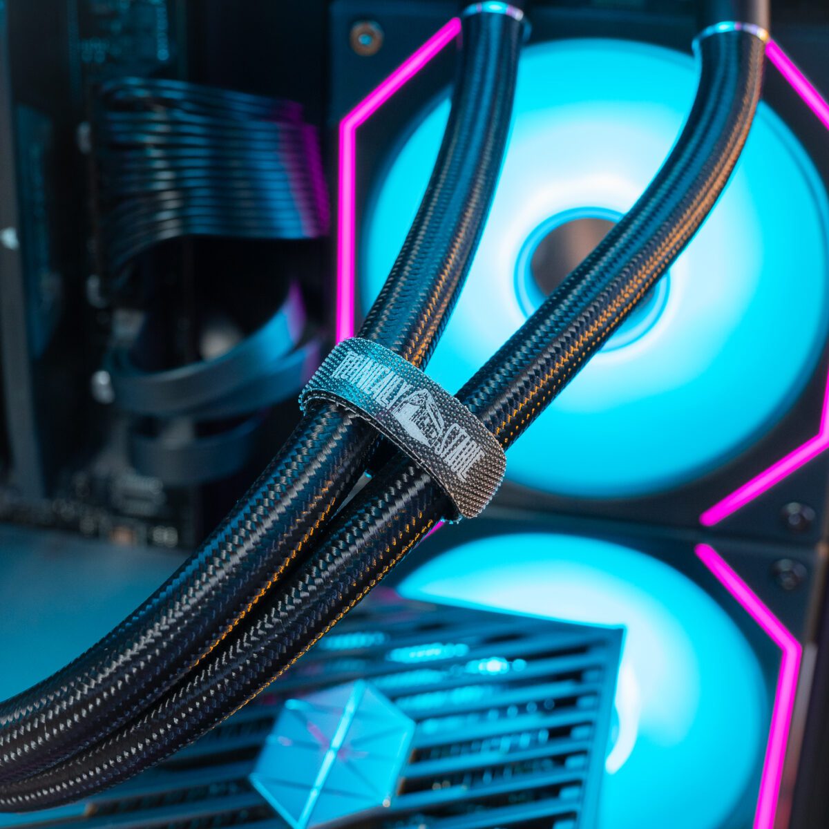 LIAN LI SUPRIM 5080 PC - EVERY TICKET WINS! - Image 11