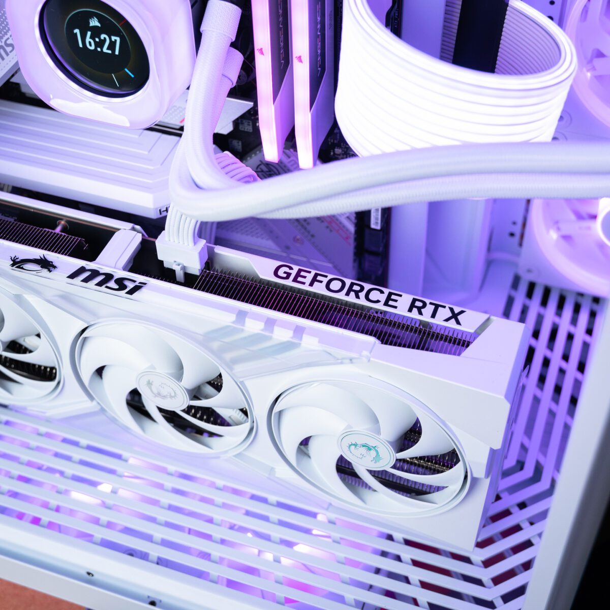 HYTE Y70 5070Ti PC: INTEL VS AMD - 12x INST WINS! - Image 9