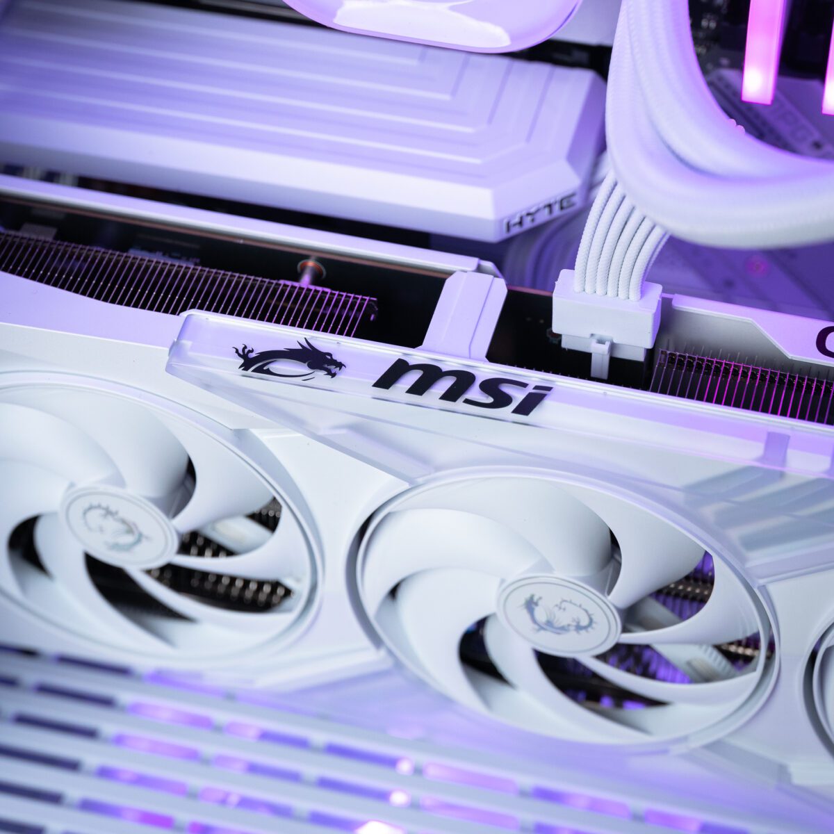 HYTE Y70 5070Ti PC: INTEL VS AMD - 12x INST WINS! - Image 7