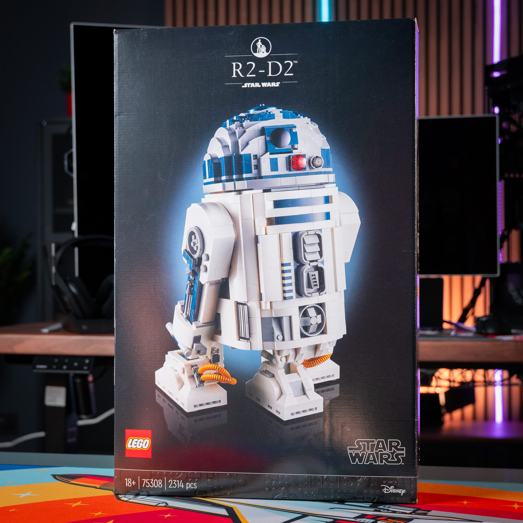 RETIRED LEGO | R2-D2