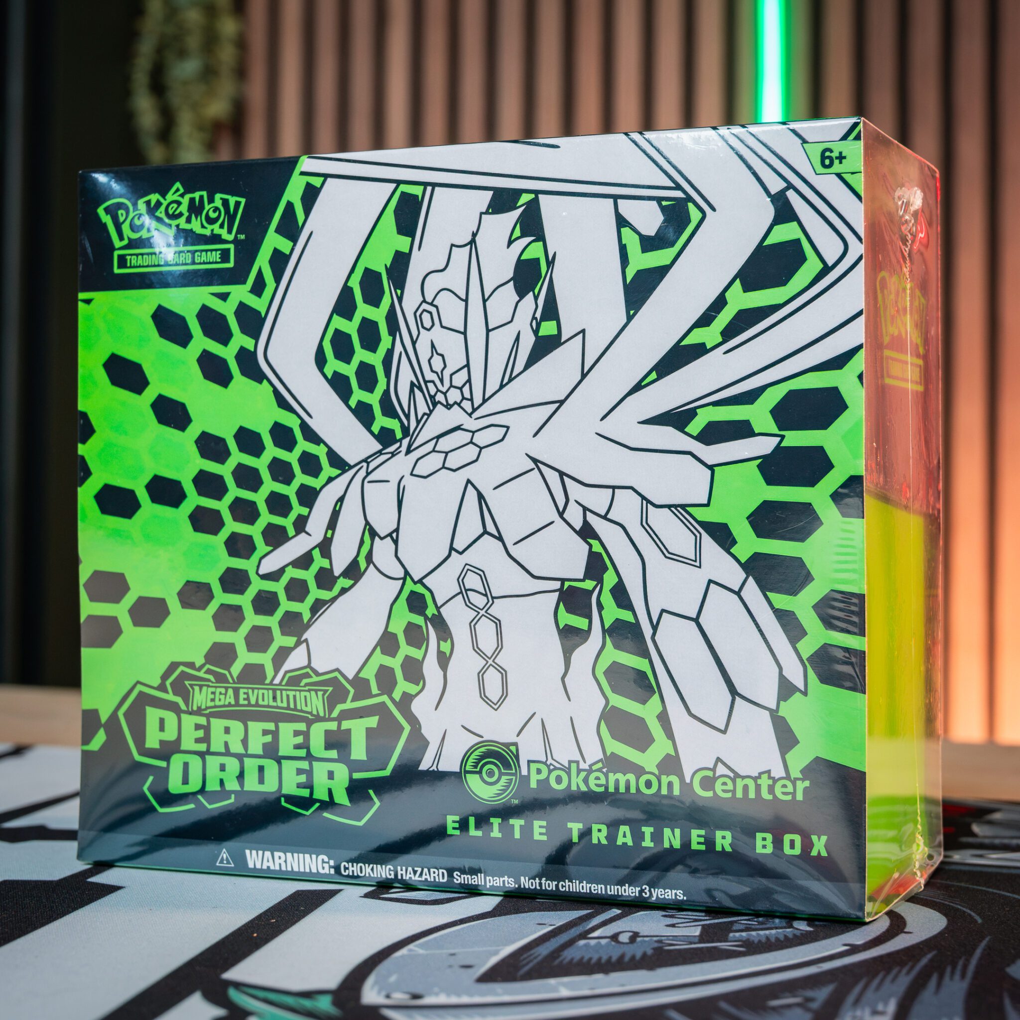 POKÉMON: PERFECT ORDER POKÉMON CENTER ETB